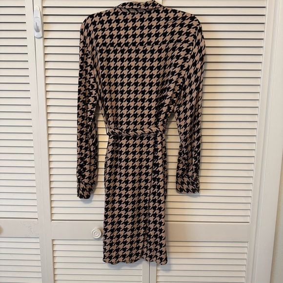 The Limited Black and Tan Belted Houndstooth Dress Size Large - Picture 5 of 7